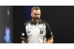 Record-breaker Smith lands two nine-darters en route to PC16 success