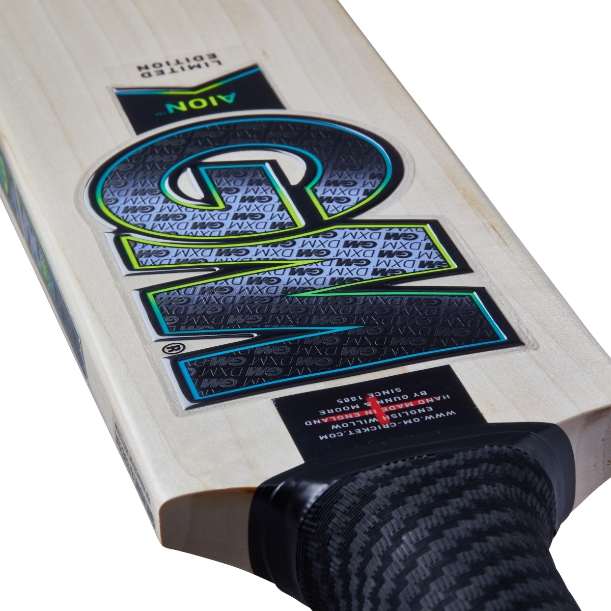 GM Aion Cricket Bat 