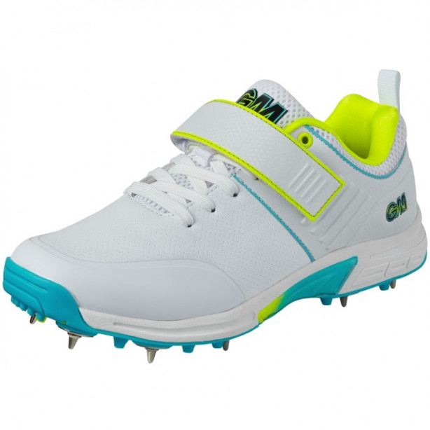 GM Aion Plus SPIKE Cricket Shoe