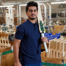 GM Saim Ayub Cricket Bat 