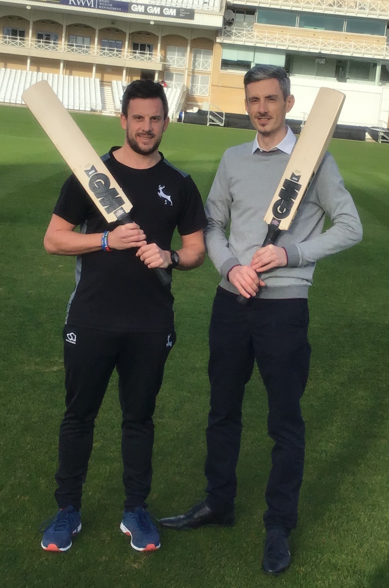 Trent Bridge Double Signing!